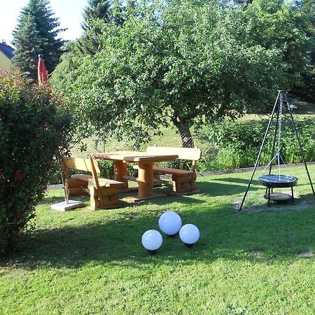 Ferienhaus Zittau Oberlausitz & Ferienwohnung Am Hamann Berg Eksteriør bilde