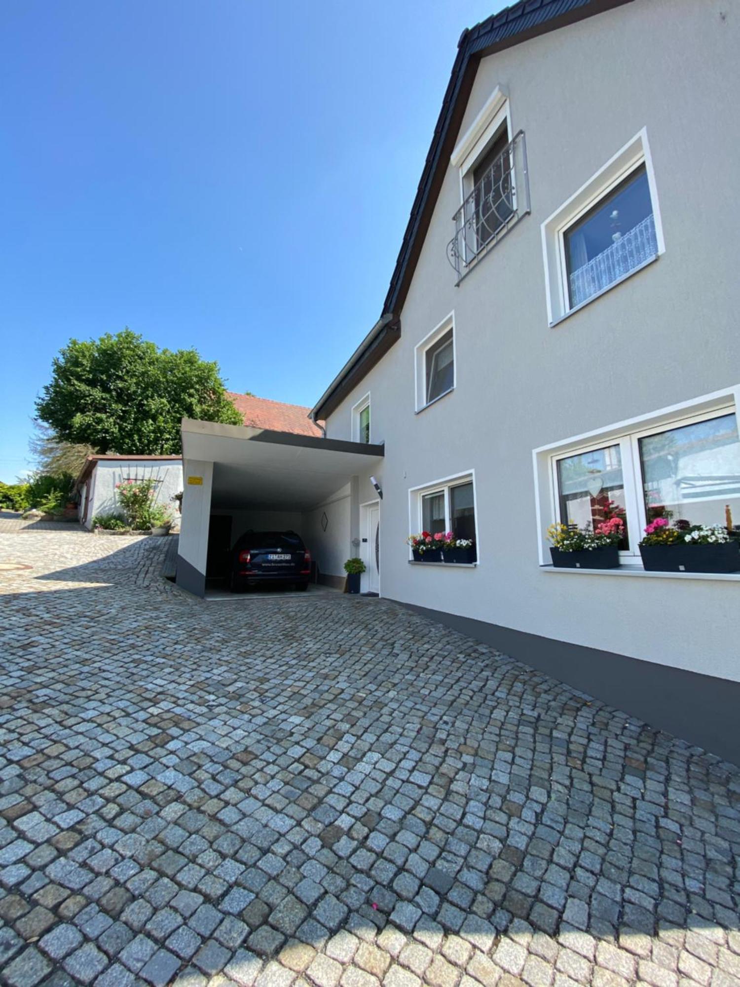 Ferienhaus Zittau Oberlausitz & Ferienwohnung Am Hamann Berg Eksteriør bilde