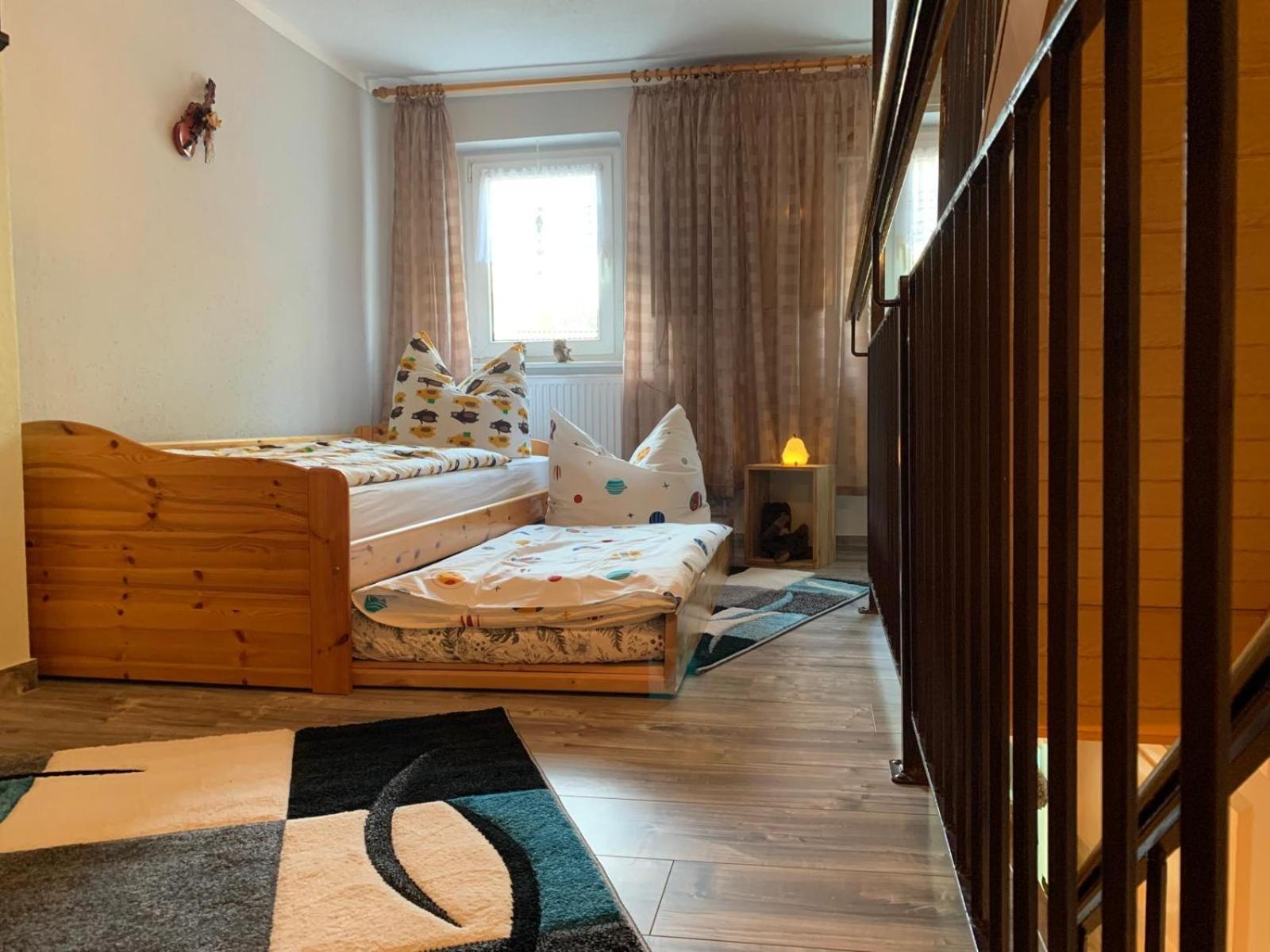 Ferienhaus Zittau Oberlausitz & Ferienwohnung Am Hamann Berg Eksteriør bilde