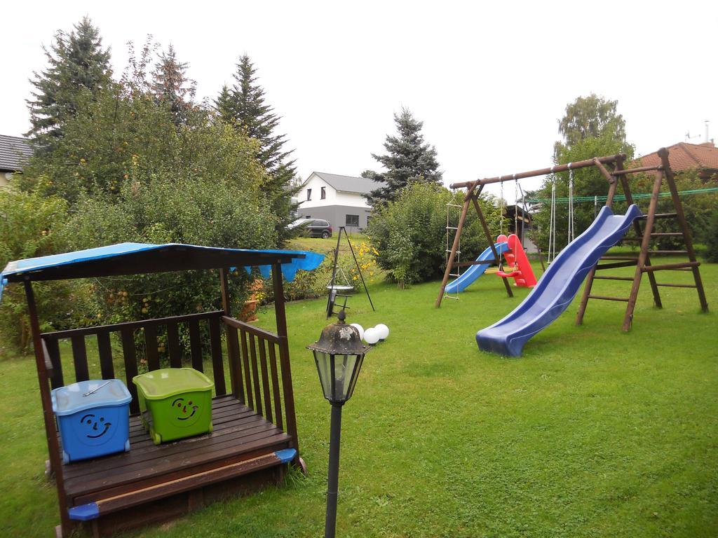 Ferienhaus Zittau Oberlausitz & Ferienwohnung Am Hamann Berg Eksteriør bilde